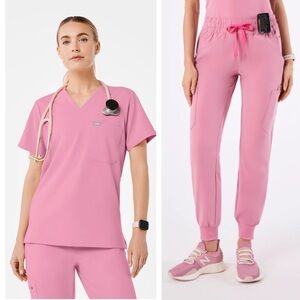 SET! EUC Figs “Chalk Pink” scrubs - SP